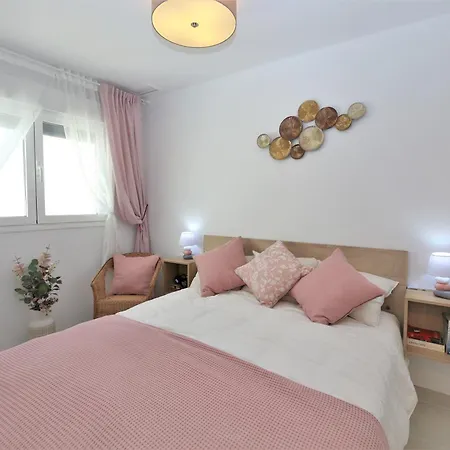 Port Penthouse Marcela 아파트