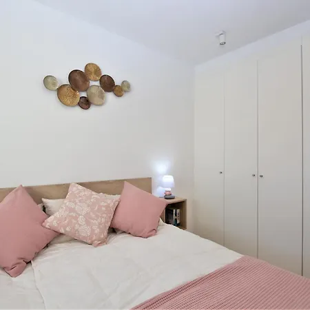 Port Penthouse Marcela